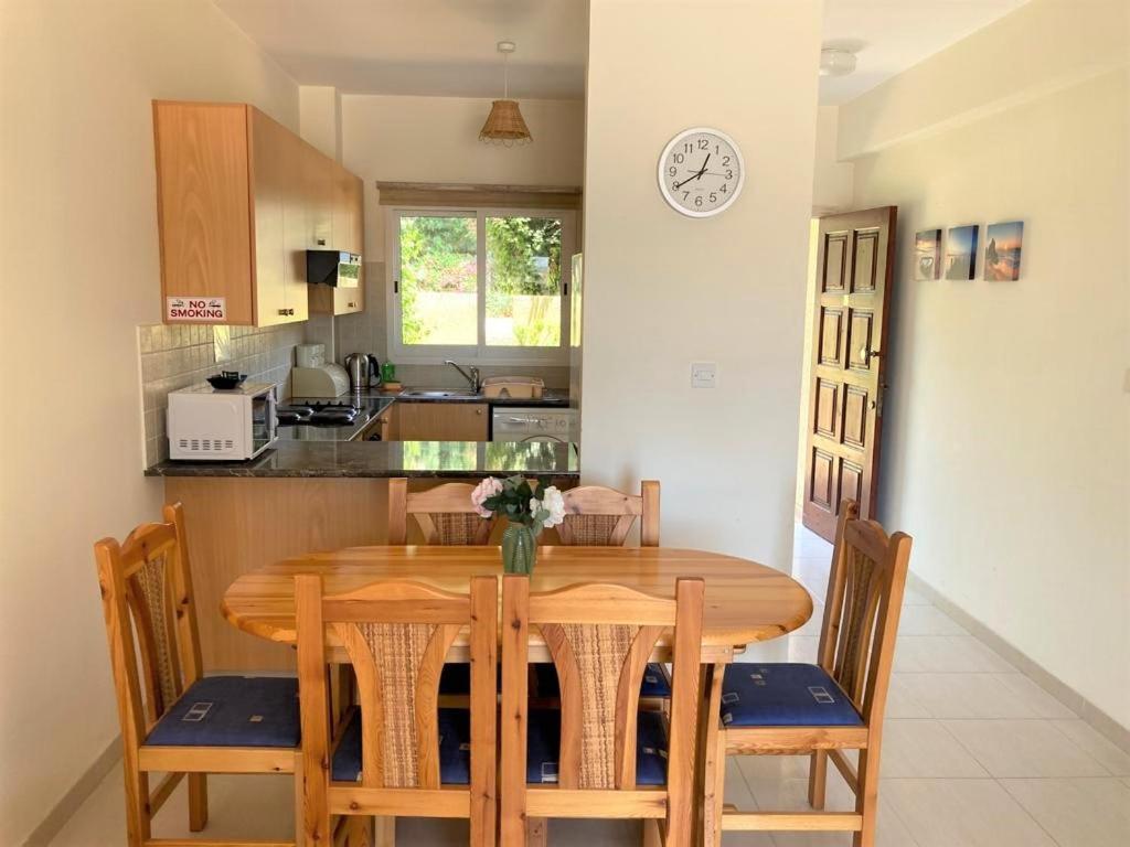 Paphos Sirena Olympia Apartment 40 מראה חיצוני תמונה